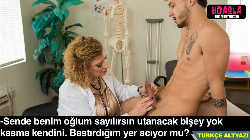 Ev işlerinde anneme yardım ettim.