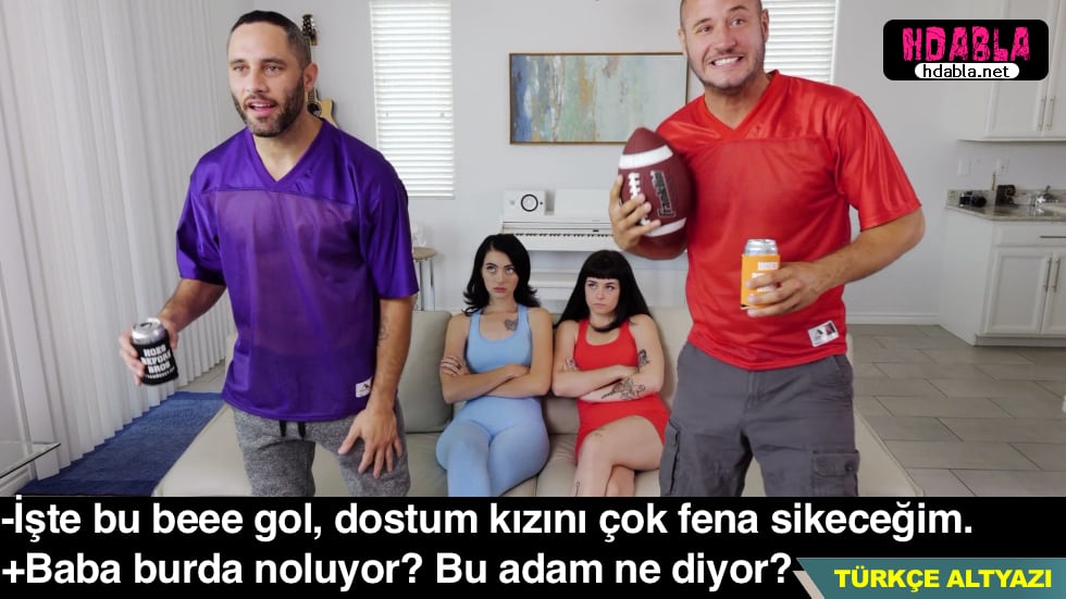 Üvey annemin külotunu koklarken, aniden içimde garip bir his uyandı.