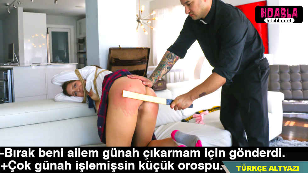 Ailemden habersiz, gizlice kardeşimle ilişkiye girdim.