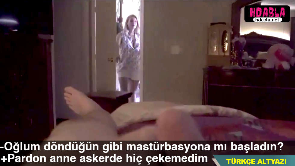 Yüksek Kalçalı Genç Kızkardeşim