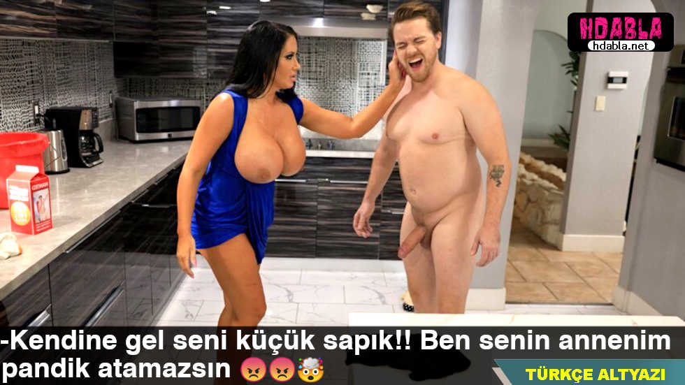 Annemle kız kardeşimle birlikte pratikler yapıyoruz.